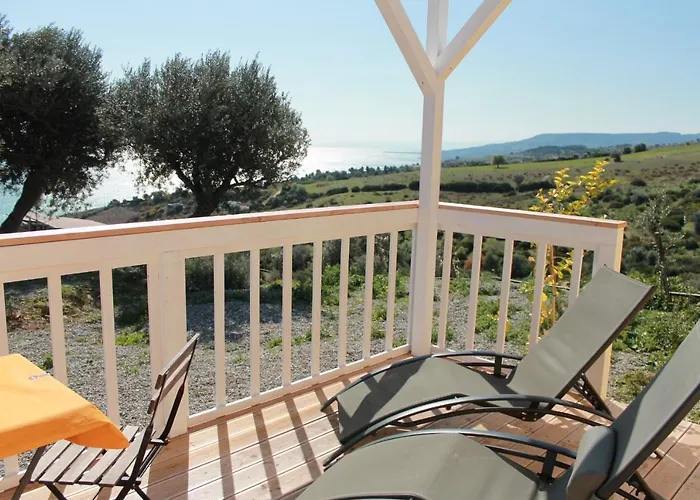 By Sveva Рокка-Империале